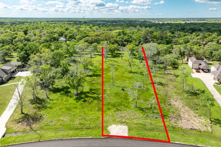 Property photo for 32710 Bayou Bend, Richwood, TX