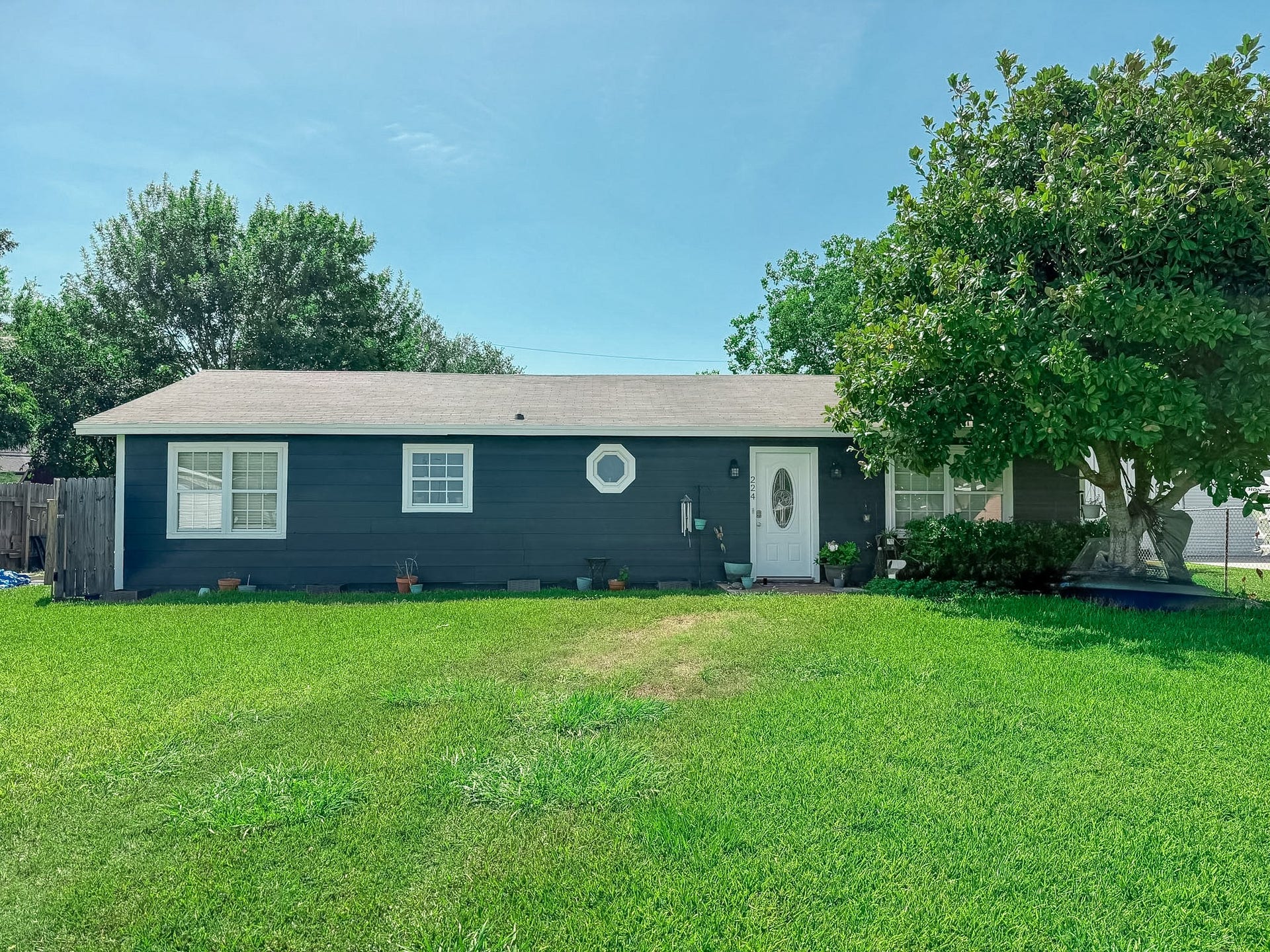 224 Maple Drive, Hitchcock, TX 77563 224 Maple Drive, Hitchcock, TX 77563