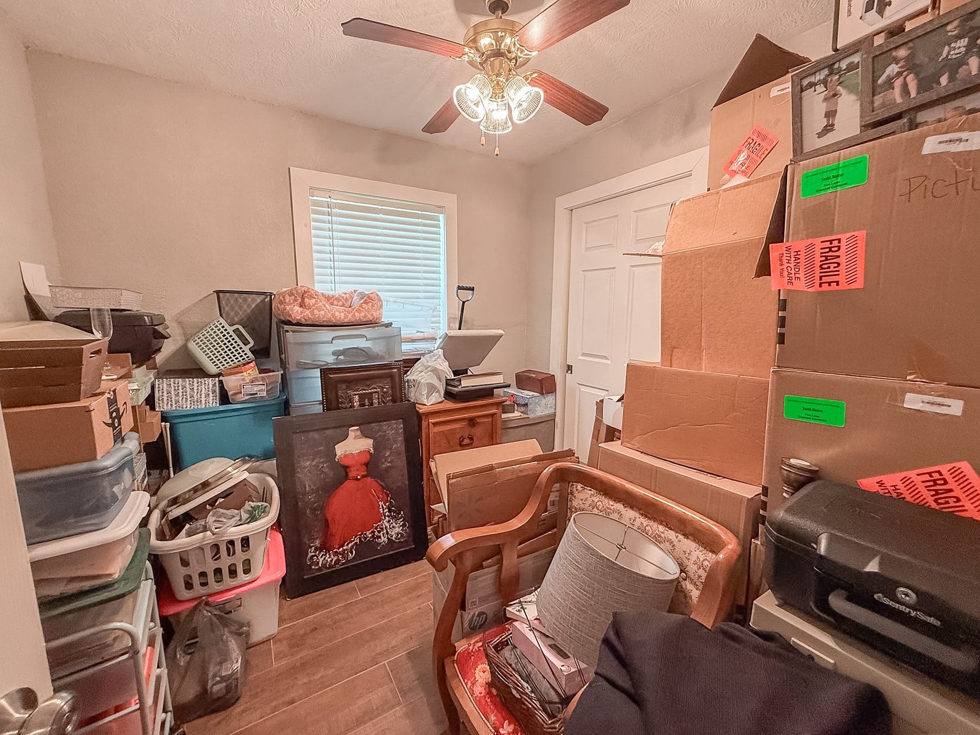 224 Maple Drive, Hitchcock, TX 77563 224 Maple Drive, Hitchcock, TX 77563