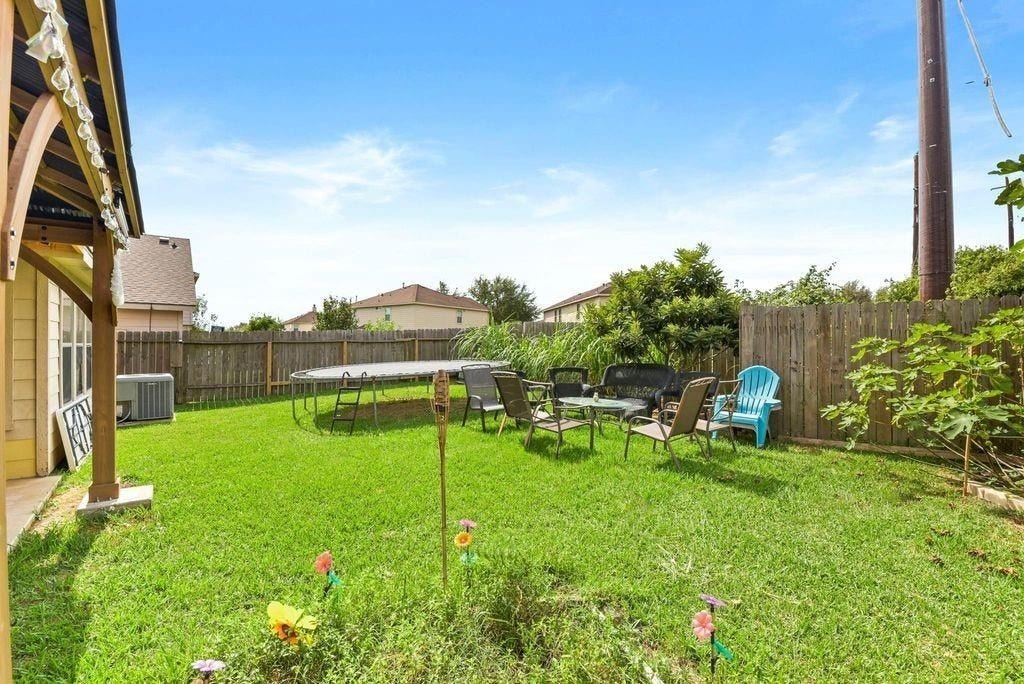 1022 Americana Drive, Missouri City, TX 77459 1022 Americana Drive, Missouri City, TX 77459