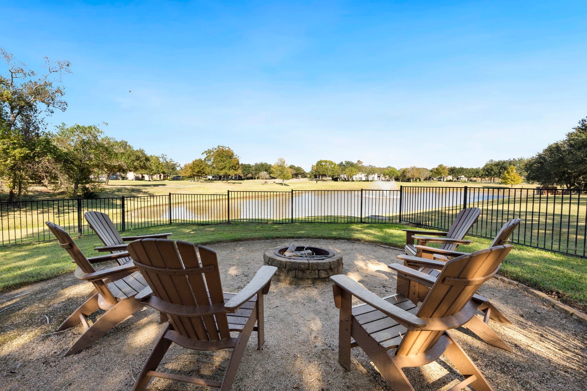 22 Parsonage Cove, Missouri City, TX 77459 22 Parsonage Cove, Missouri City, TX 77459