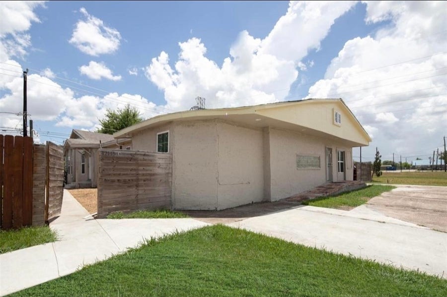 Property photo for 12115 Segrest A Drive, Houston, TX