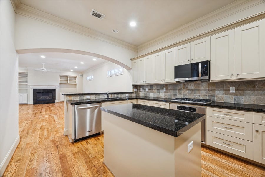 Property photo for 4732 Banning Drive, Houston, TX