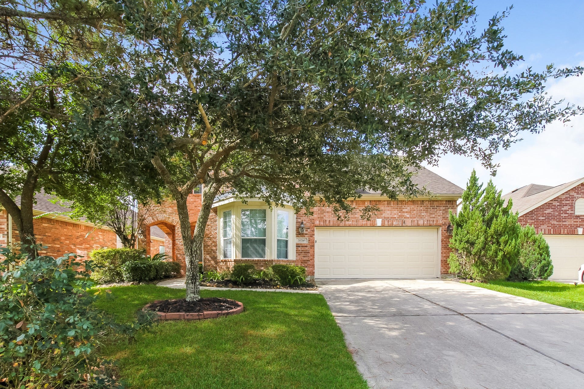 20746 Oakhurst Trails Drive, Porter, TX 77365