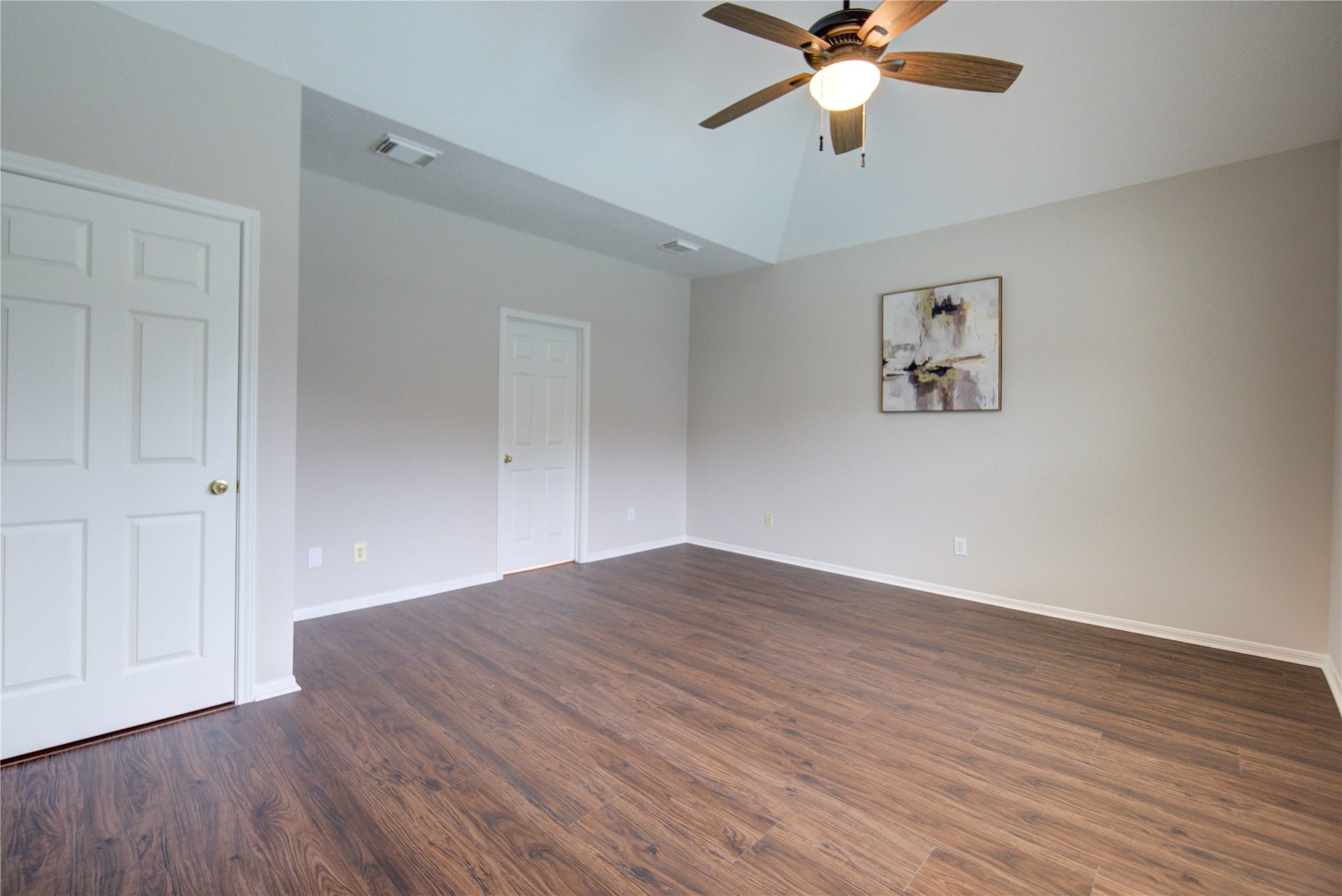 Another view of the primary room