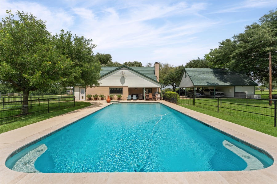 Property photo for 15302 Yellow Bird Road, Hockley, TX
