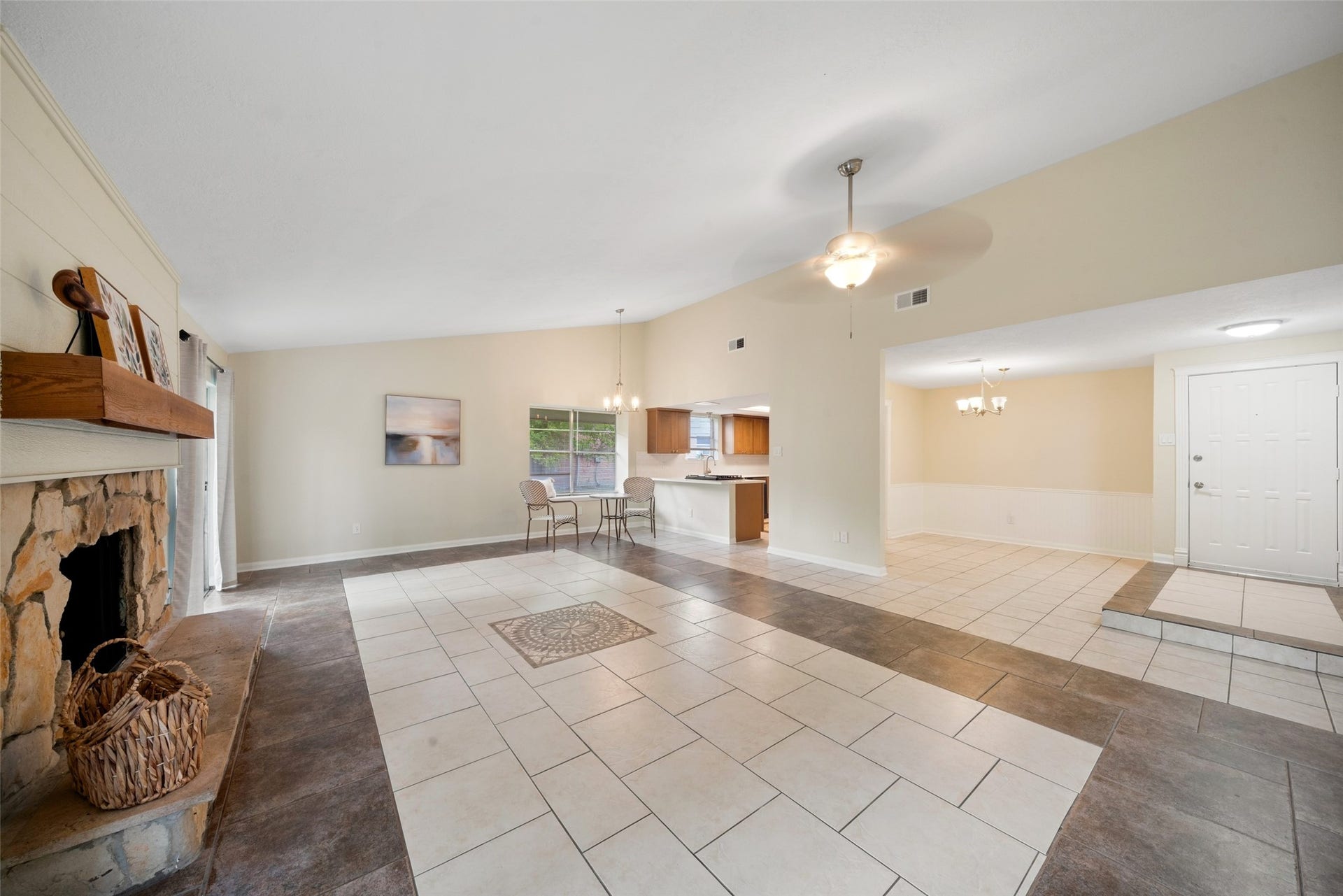 19603 Swiftbrook Drive, Humble, TX 77346