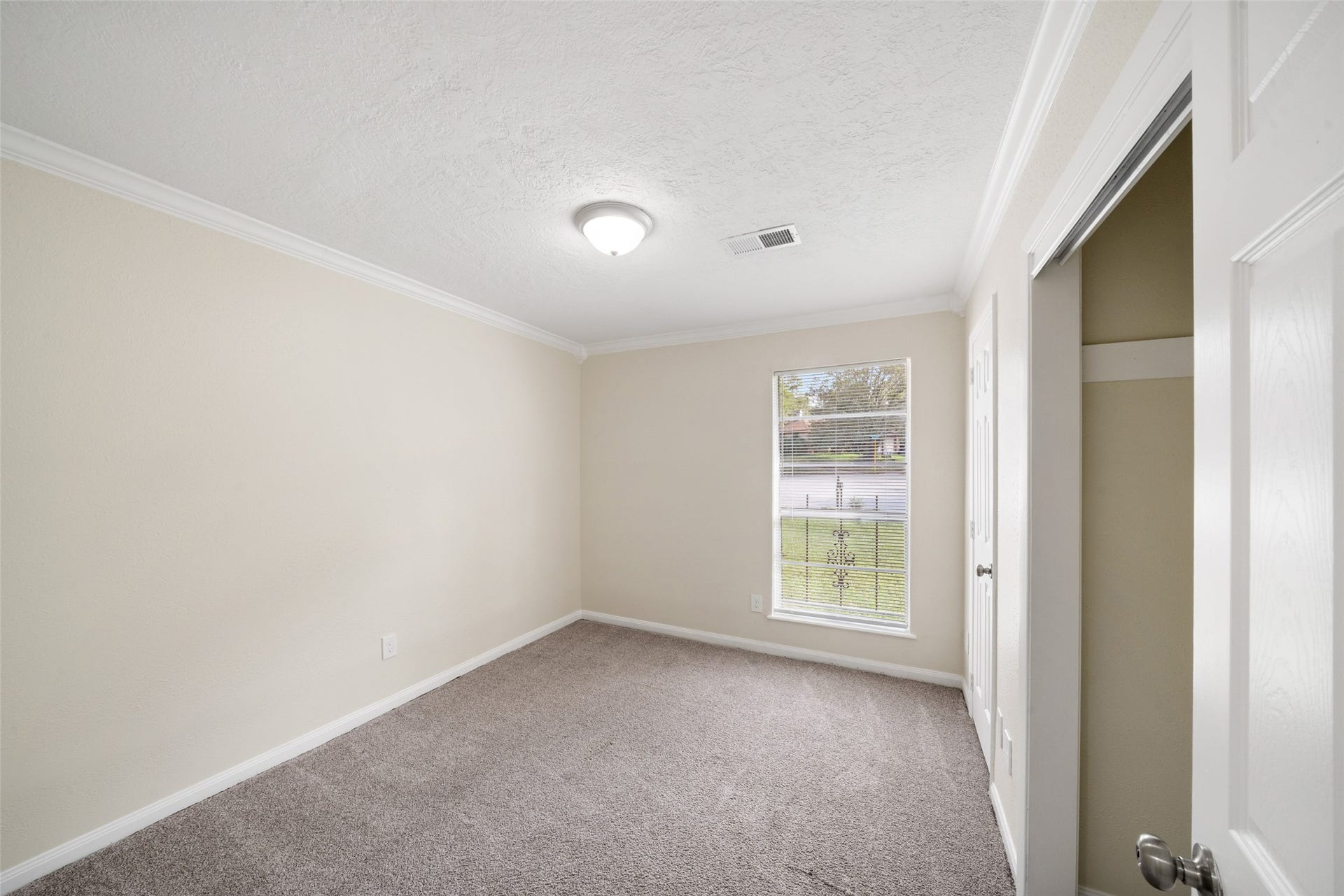 19603 Swiftbrook Drive, Humble, TX 77346
