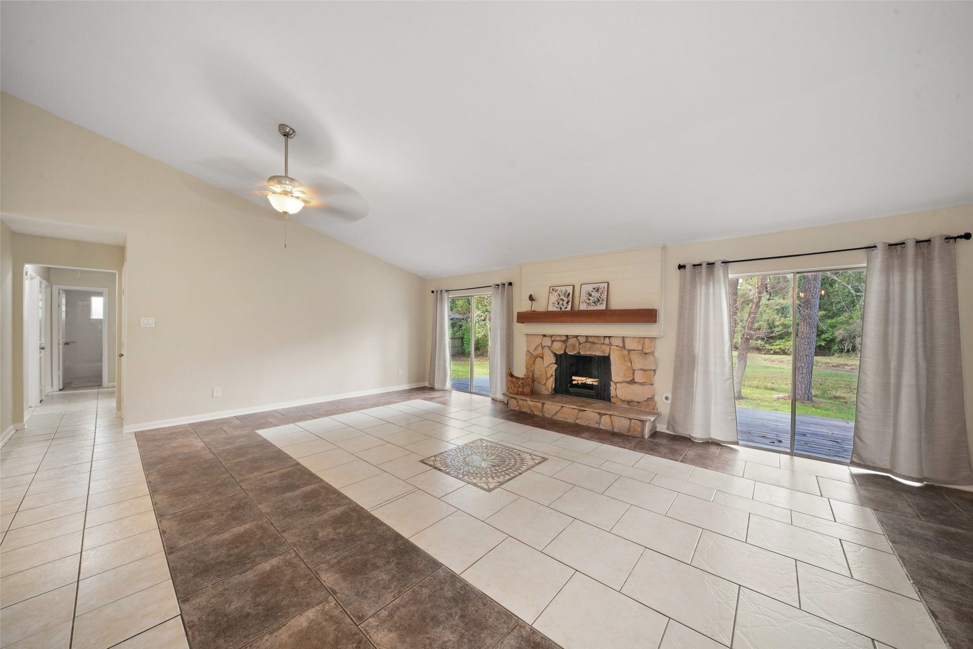 19603 Swiftbrook Drive, Humble, TX 77346