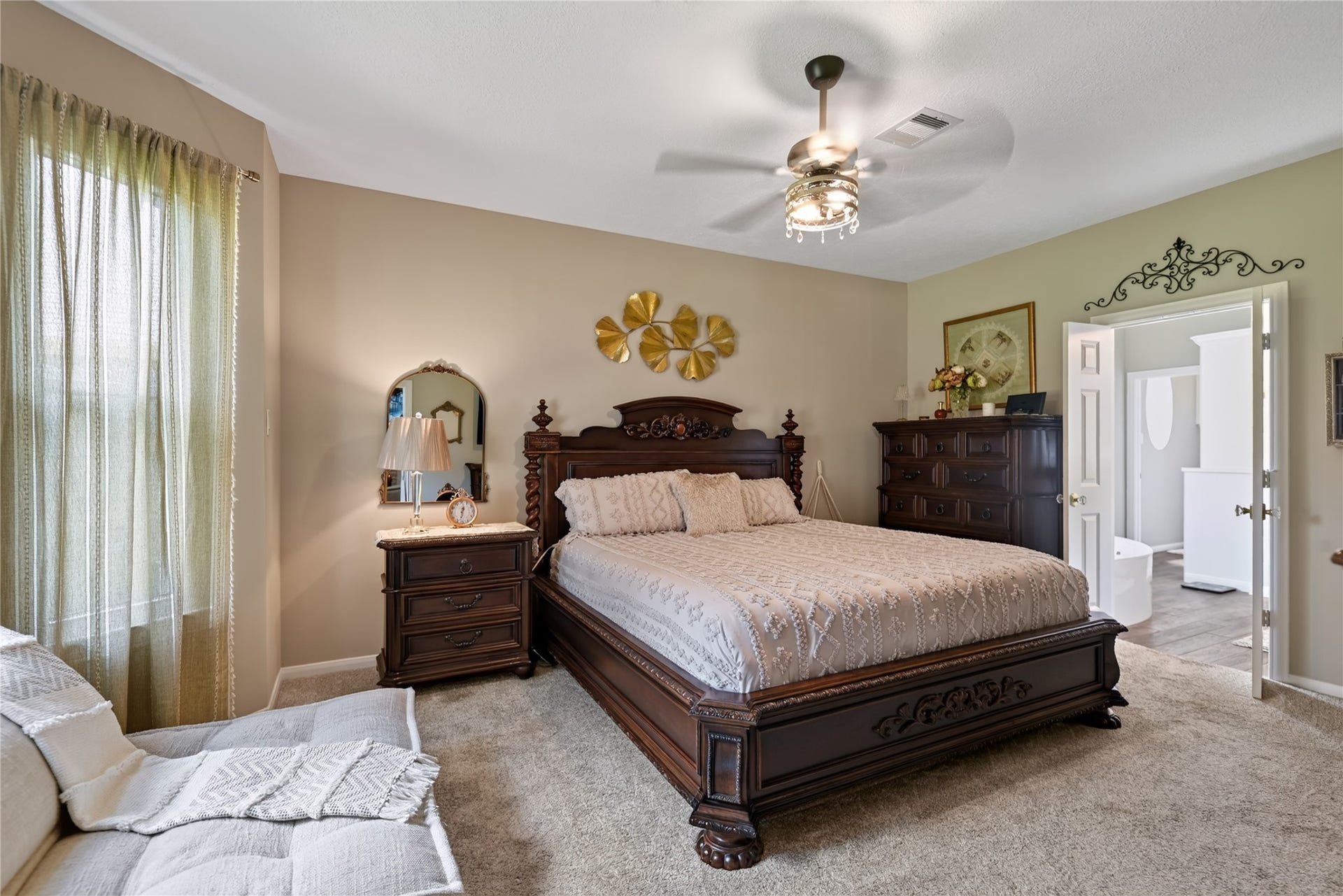 13638 Lakeside Place Drive, Willis, TX 77318