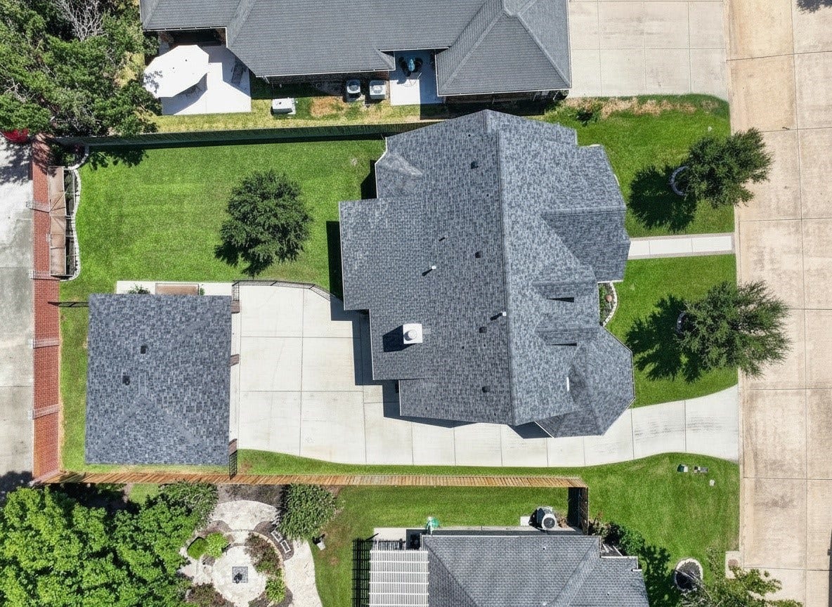 13638 Lakeside Place Drive, Willis, TX 77318