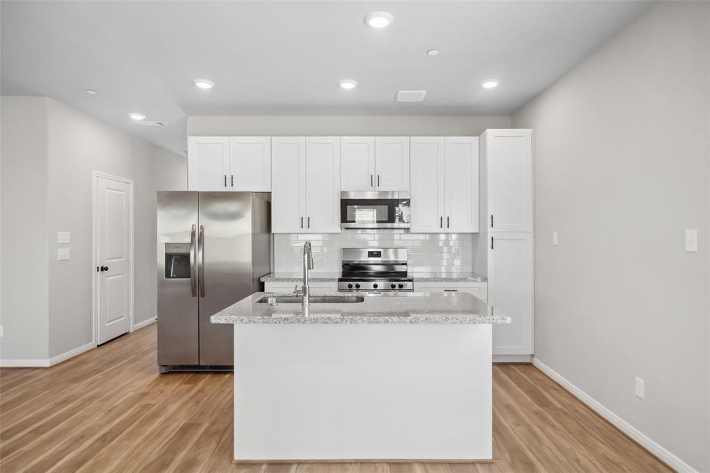 802 N Thompson Street, Conroe, TX 77301 Image showcases finishes and conditions. Floor plan may vary.