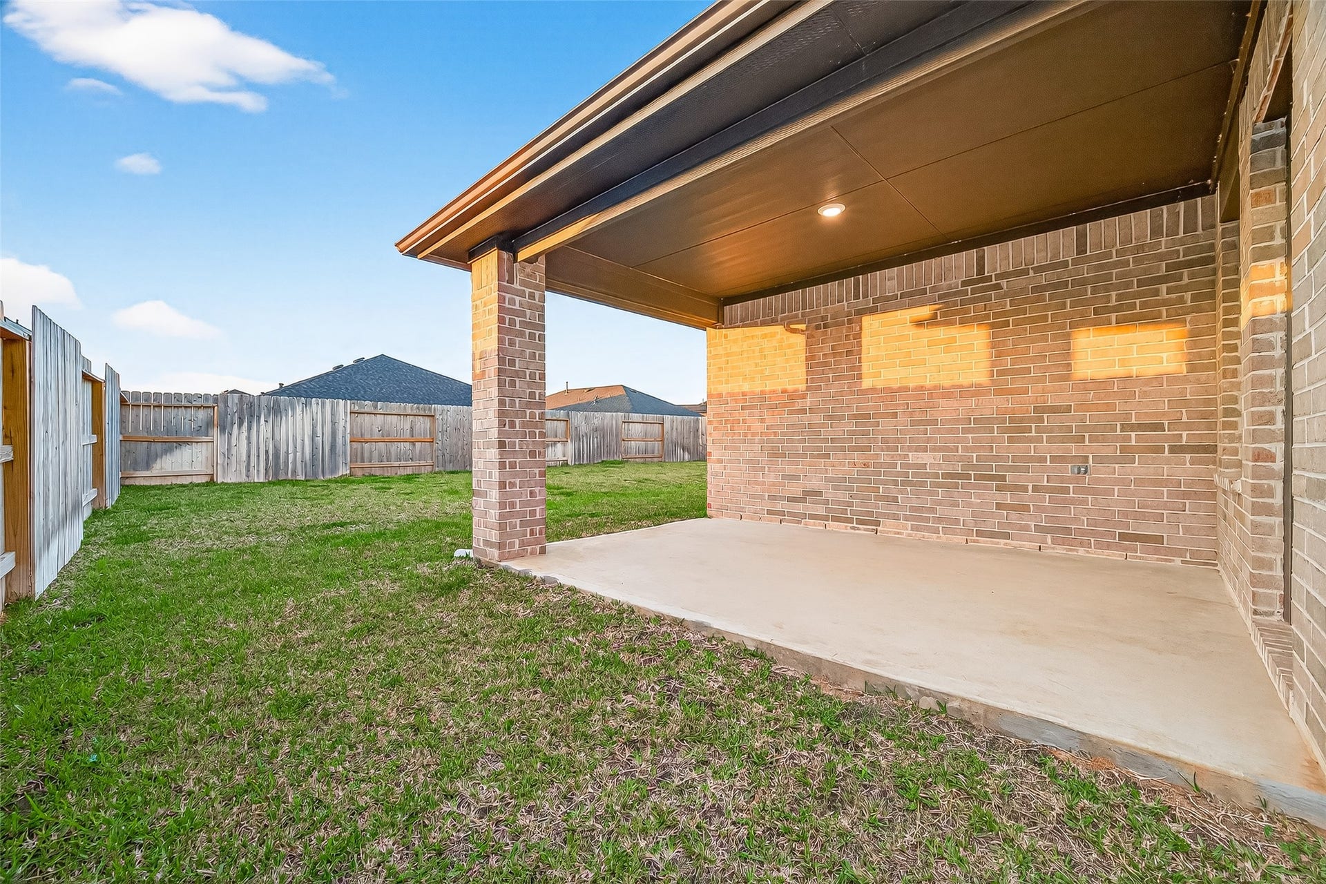 27410 Oceanus Springs Drive, Katy, TX 77493 27410 Oceanus Springs Drive, Katy, TX 77493
