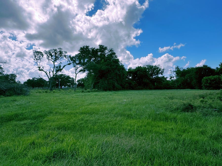 Property photo for 1044 Winchester Trail, Angleton, TX