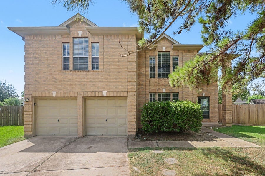 Property photo for 10107 Bayou Trail Court, Houston, TX