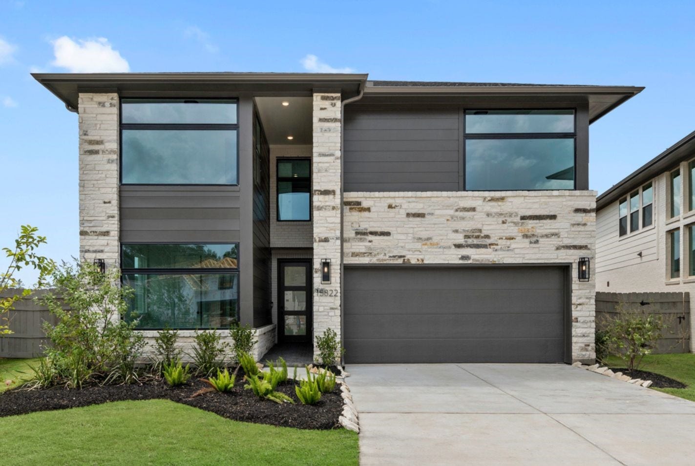 15822 Swan Lake Lane, Conroe, TX 77302 Move in Ready. Westin Homes *New Construction* Park Avenue II Plan. Grass is digitally enhanced.