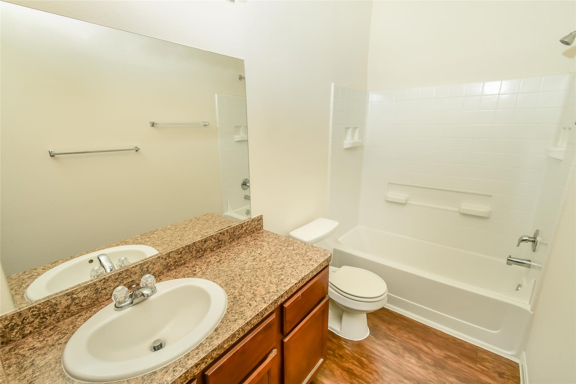 5546 Plantation Forest Drive, Katy, TX 77449 Photos may be representative of the floor plan and not the exact home. Finishes, layout, and features of the actual property for lease may vary.