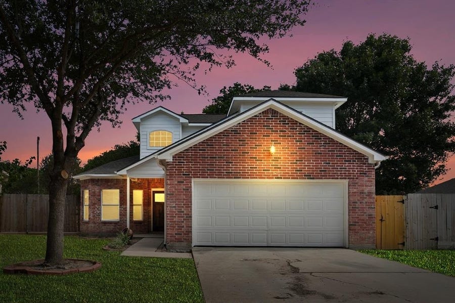 Property photo for 6610 Autumn Flowers Drive, Katy, TX