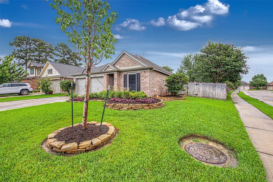 Property photo for 18902 Callepine Lane, Tomball, TX