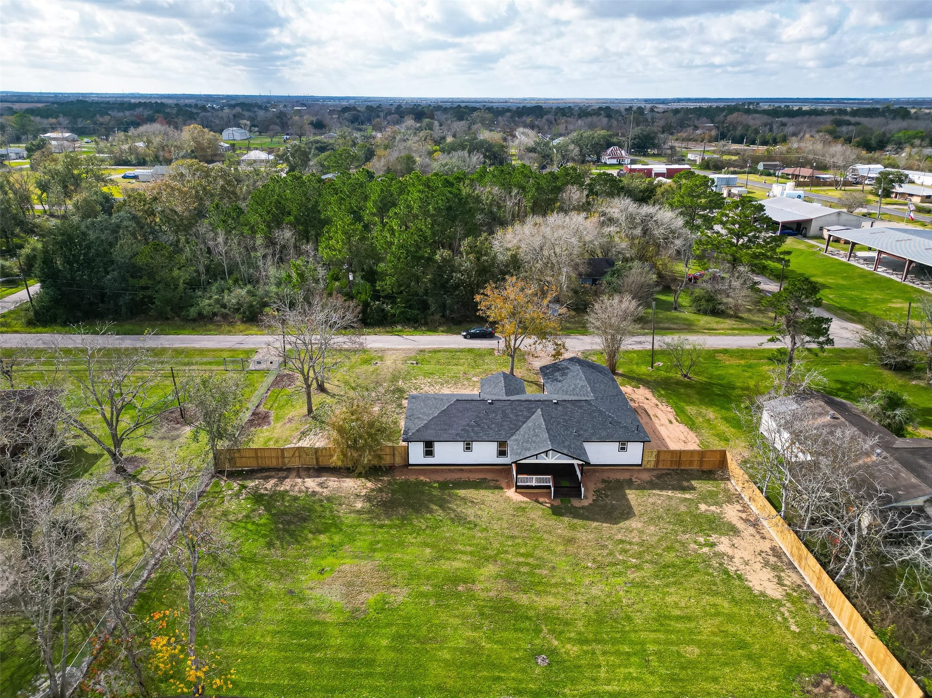 2311 8th Street, Liverpool, TX 77577 2311 8th Street, Liverpool, TX 77577
