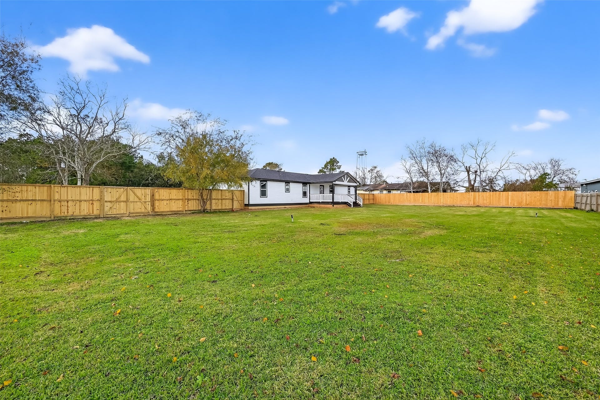 2311 8th Street, Liverpool, TX 77577 2311 8th Street, Liverpool, TX 77577