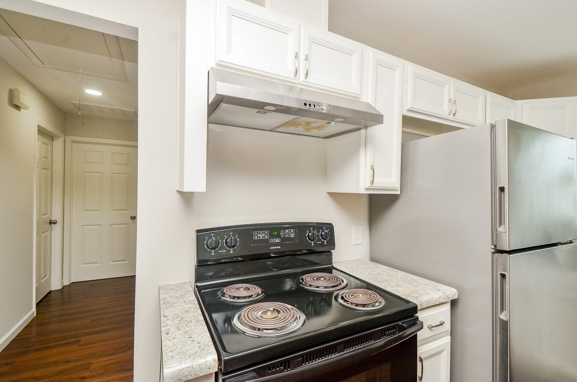 6425 Sidney Street, Houston, TX 77021 6425 Sidney Street, Houston, TX 77021