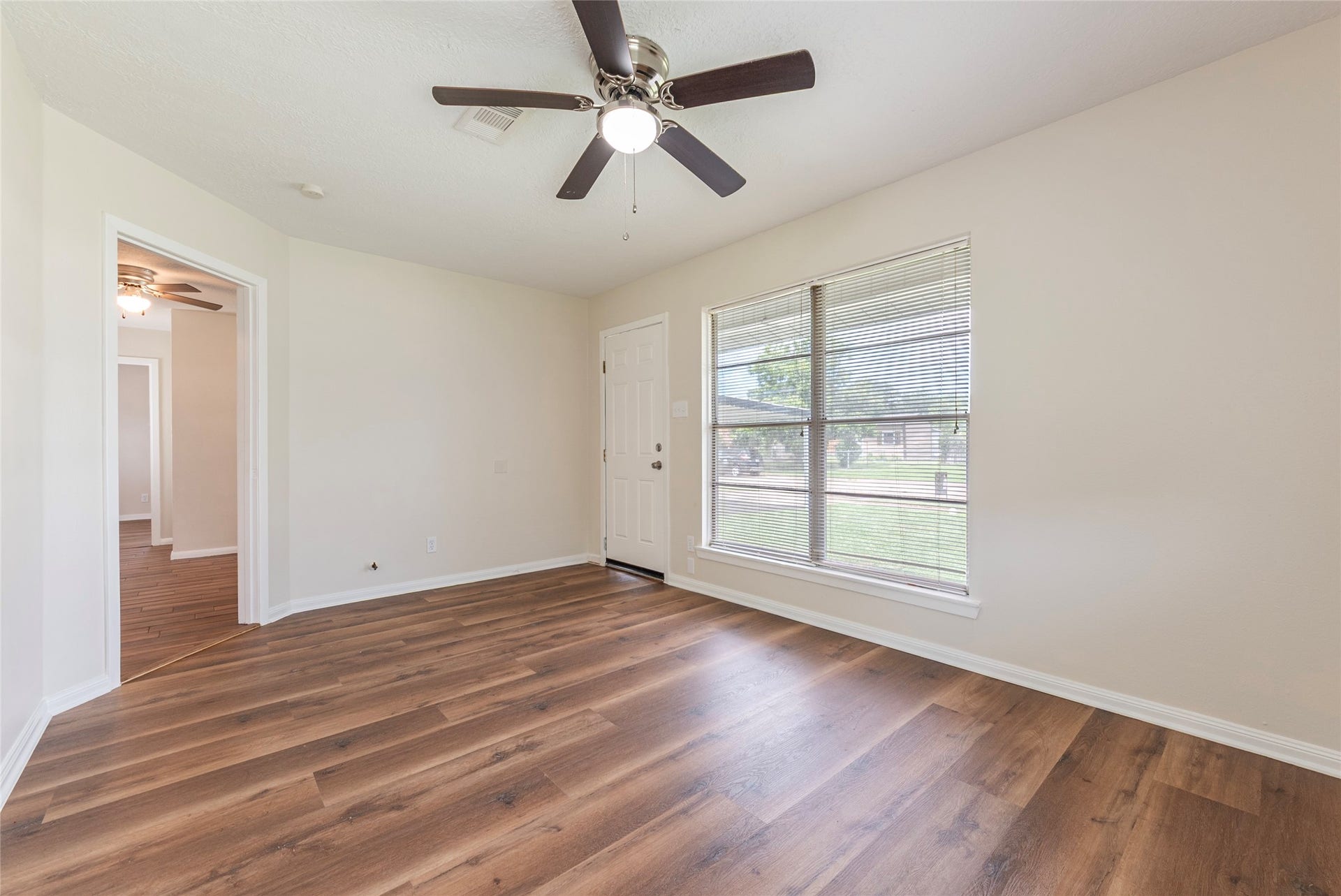 524 Delta Street, Pasadena, TX 77506 524 Delta Street, Pasadena, TX 77506