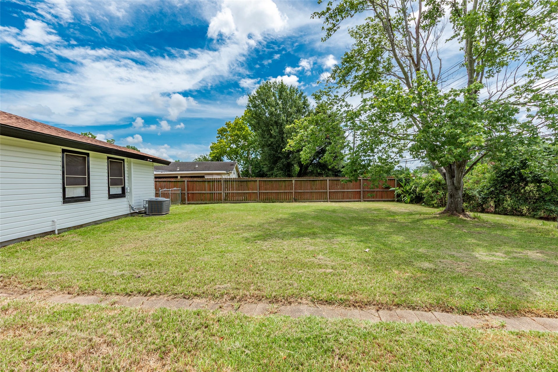 524 Delta Street, Pasadena, TX 77506 524 Delta Street, Pasadena, TX 77506