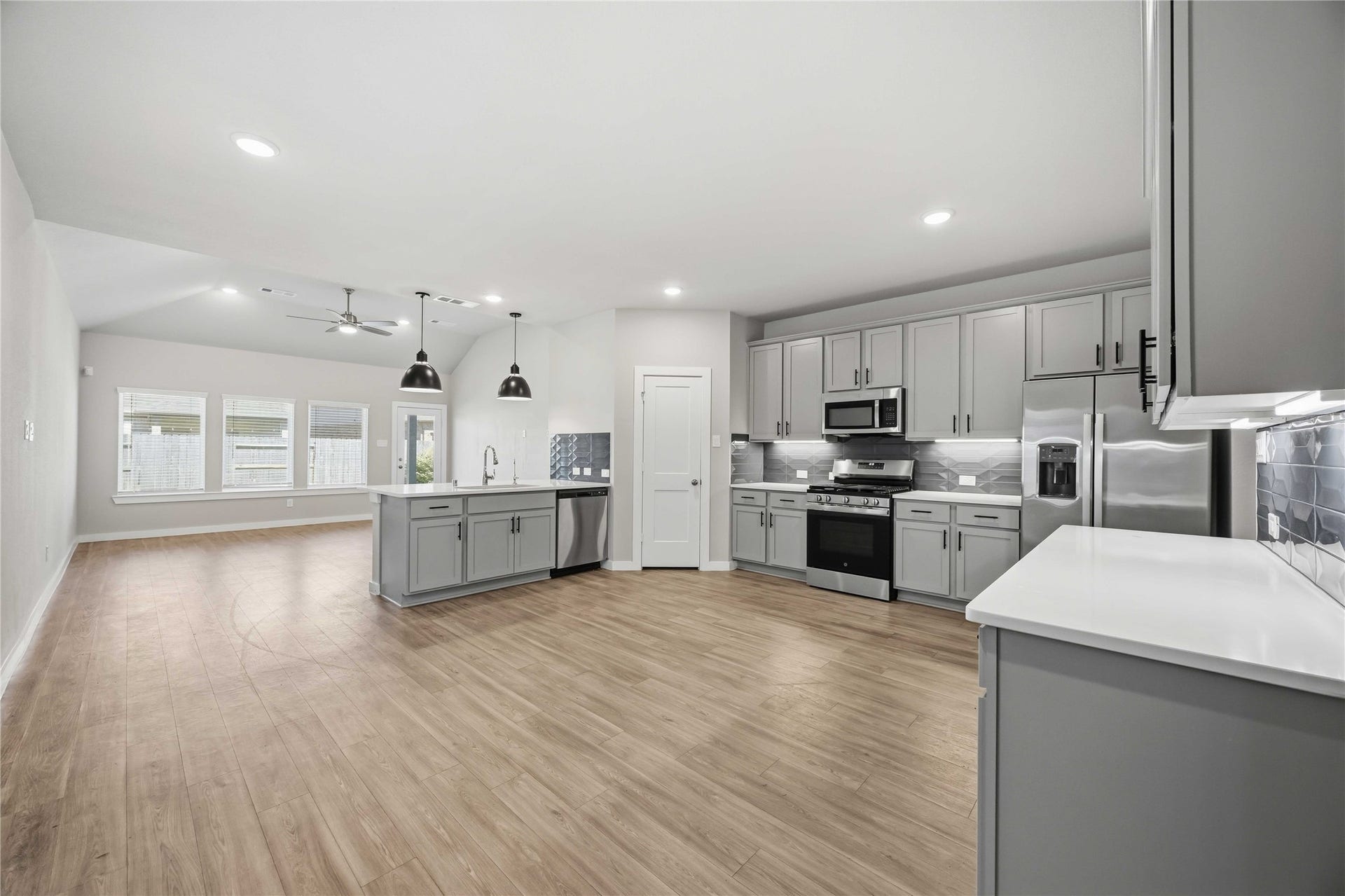 21614 Coral Mist Drive, Cypress, TX 77433 21614 Coral Mist Drive, Cypress, TX 77433