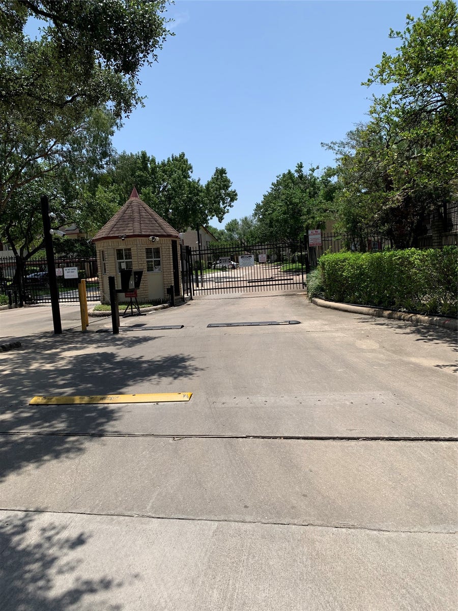 Property photo for 2120 El Paseo Street, #808, Houston, TX