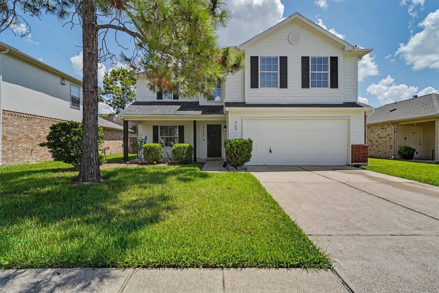 Property photo for 3105 Centennial Village Drive, Pearland, TX