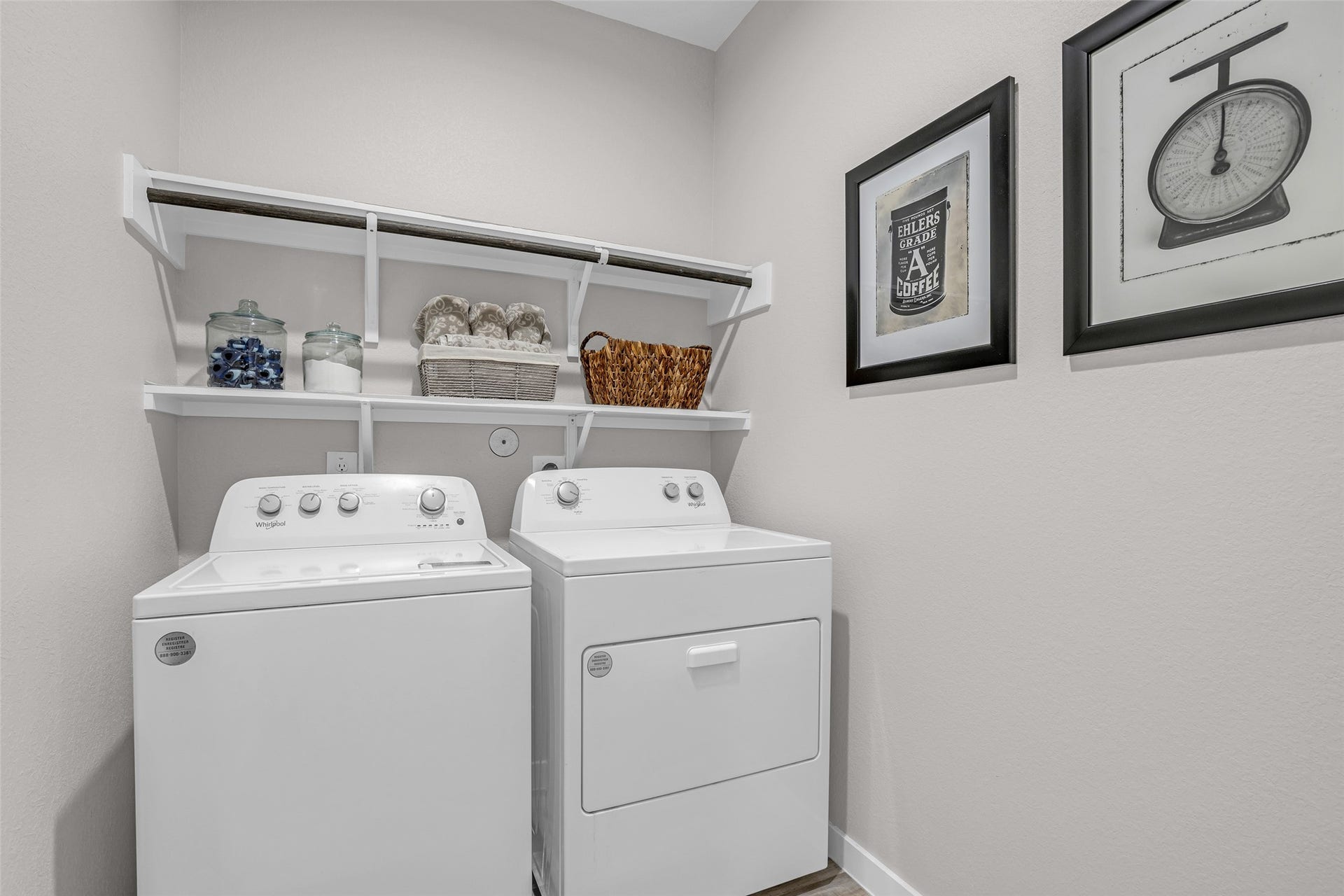 1569 Oakdale Crest Drive, Montgomery, TX 77316 1569 Oakdale Crest Drive, Montgomery, TX 77316