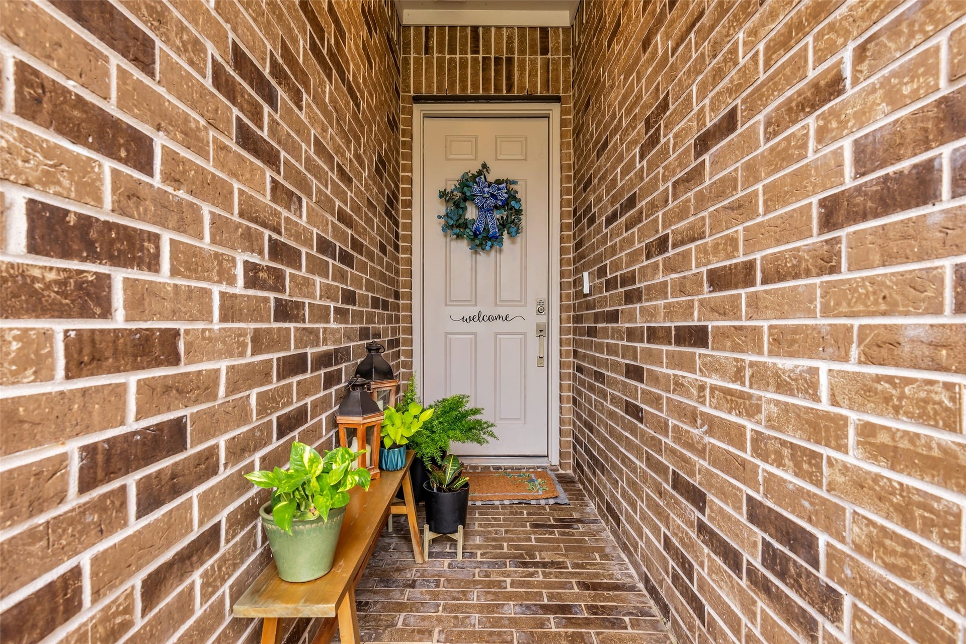 1569 Oakdale Crest Drive, Montgomery, TX 77316 1569 Oakdale Crest Drive, Montgomery, TX 77316