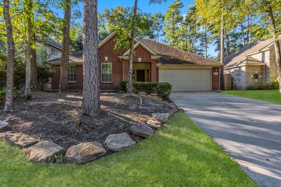 Property photo for 155 N Wimberly Way, Conroe, TX