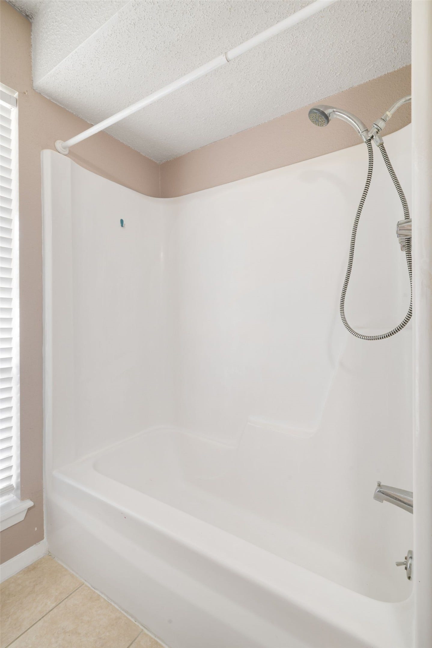 2808 Morenci Street, Pearland, TX 77584 2808 Morenci Street, Pearland, TX 77584