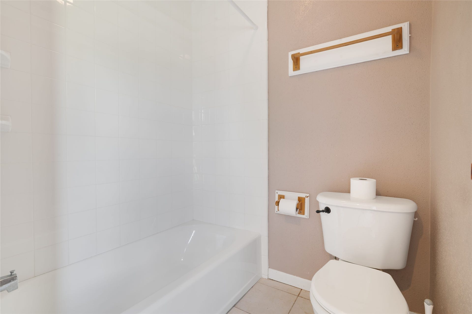 2808 Morenci Street, Pearland, TX 77584 2808 Morenci Street, Pearland, TX 77584