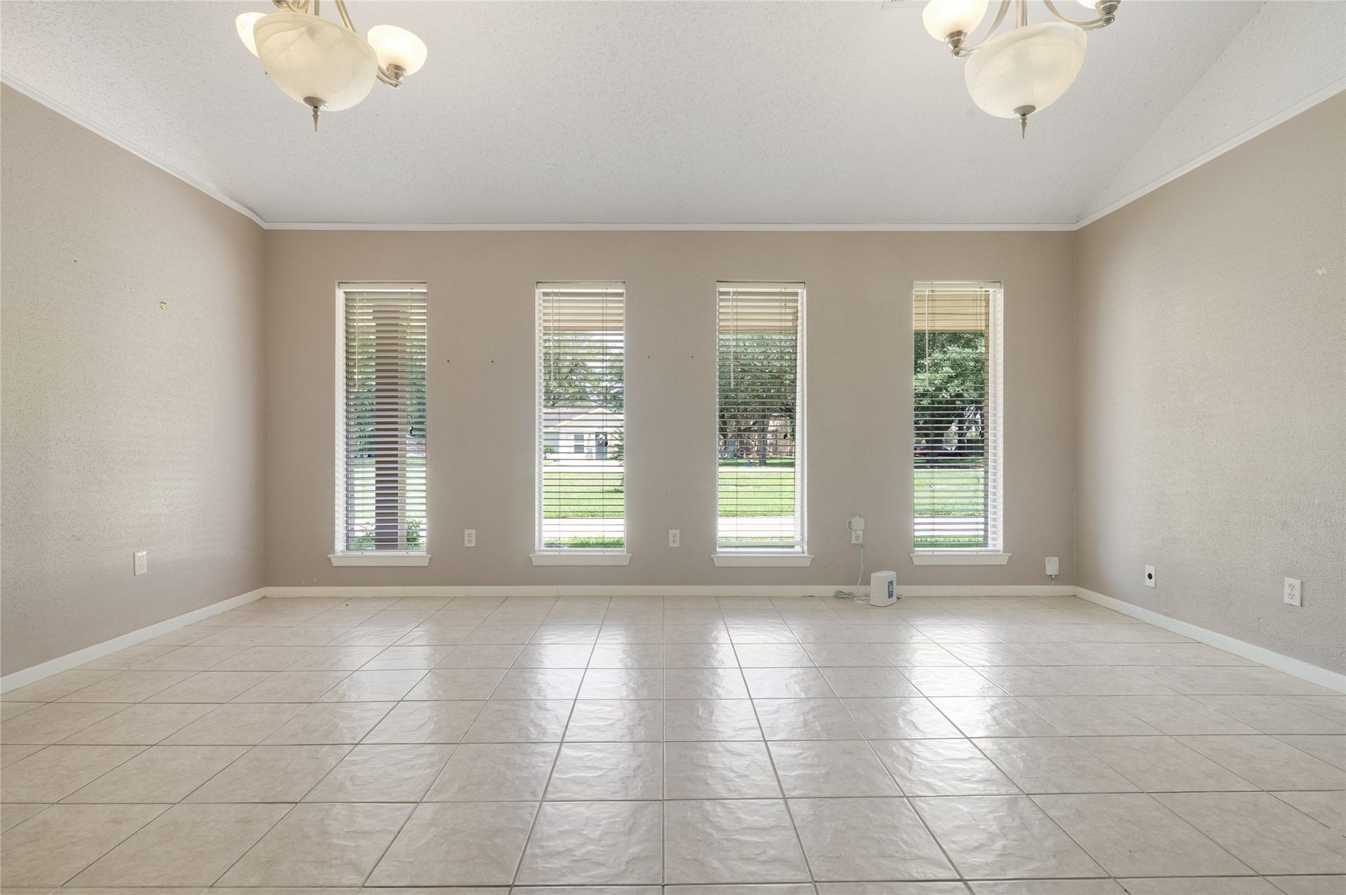 2808 Morenci Street, Pearland, TX 77584 2808 Morenci Street, Pearland, TX 77584