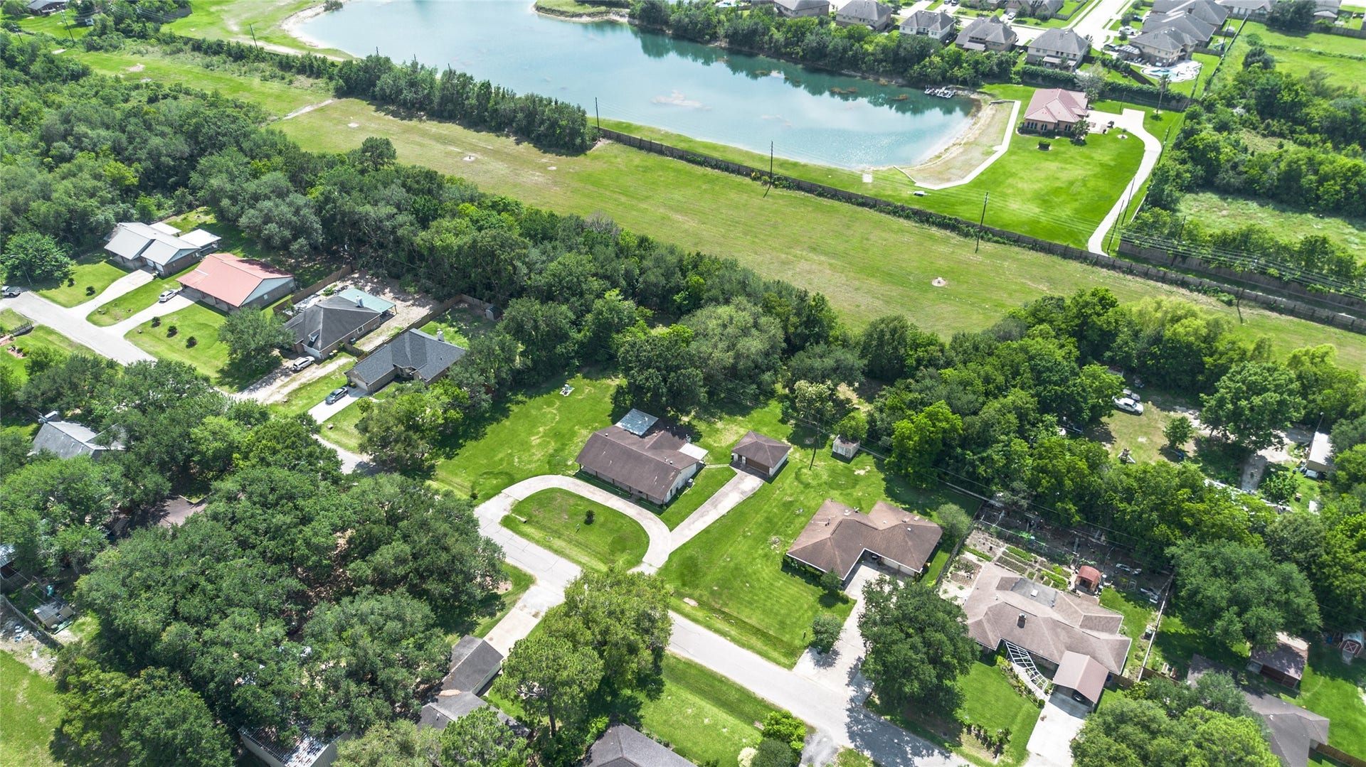 2808 Morenci Street, Pearland, TX 77584 2808 Morenci Street, Pearland, TX 77584