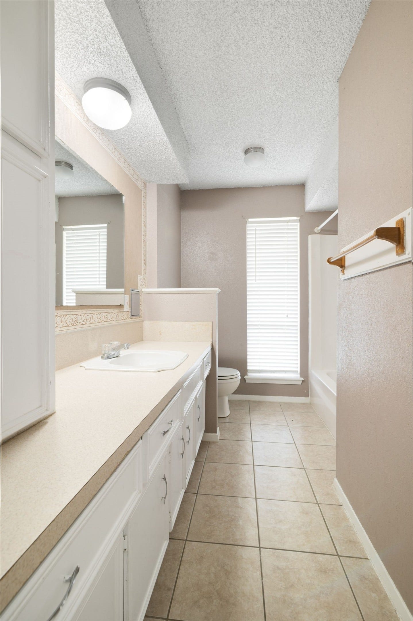 2808 Morenci Street, Pearland, TX 77584 2808 Morenci Street, Pearland, TX 77584