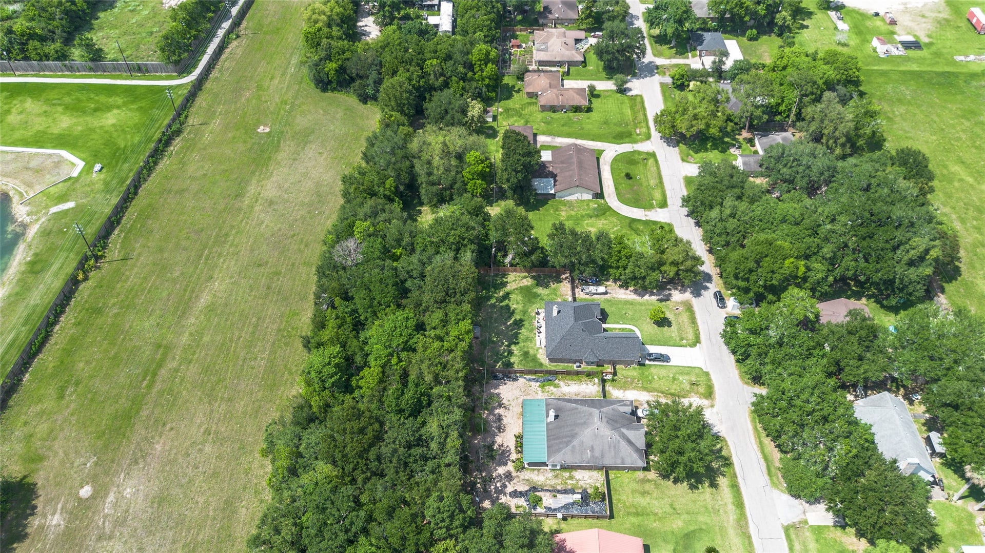 2808 Morenci Street, Pearland, TX 77584 2808 Morenci Street, Pearland, TX 77584