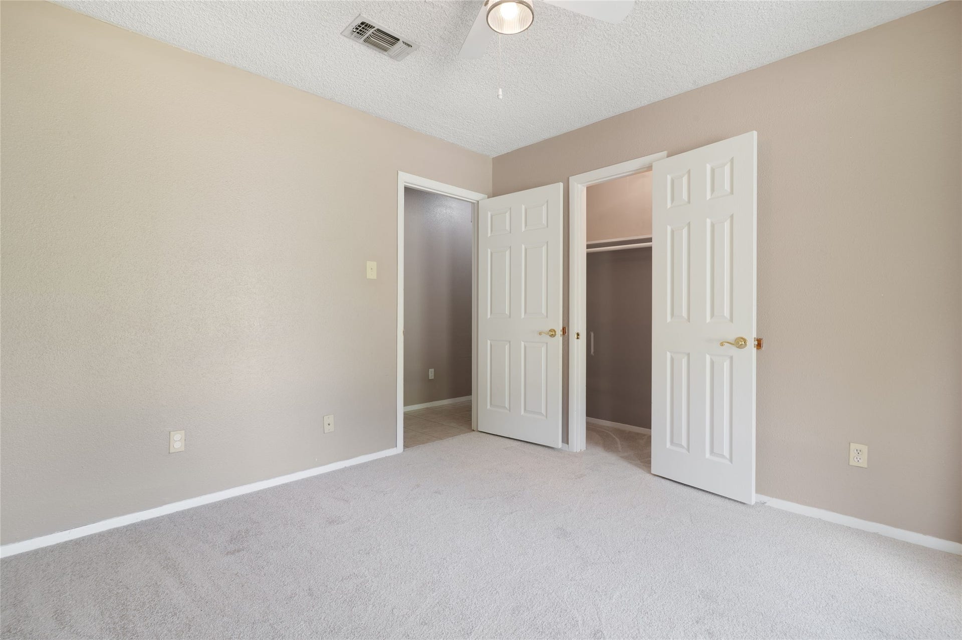 2808 Morenci Street, Pearland, TX 77584 2808 Morenci Street, Pearland, TX 77584