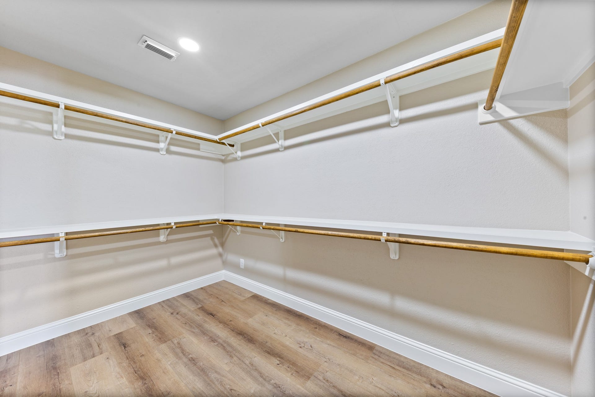 1115 Sunset, San Leon, TX 77539 1115 Sunset, San Leon, TX 77539