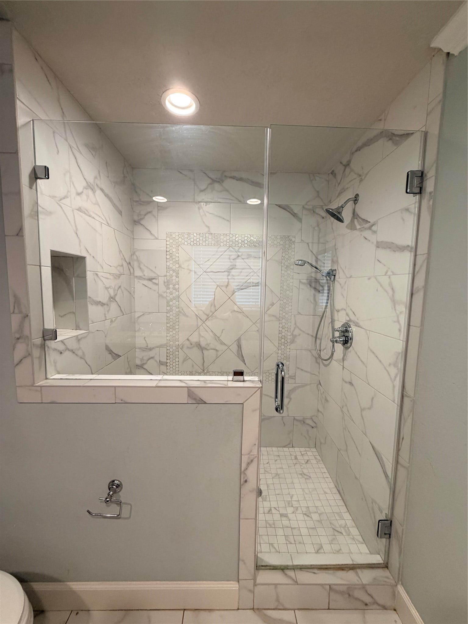2506 Northern Drive, League City, TX 77573 Custom remodeled porcelain and marble shower