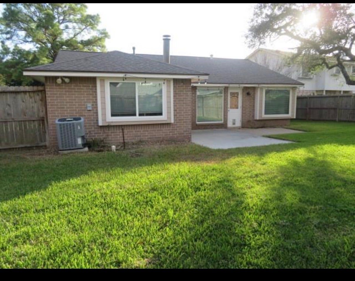 2506 Northern Drive, League City, TX 77573 Backyard
