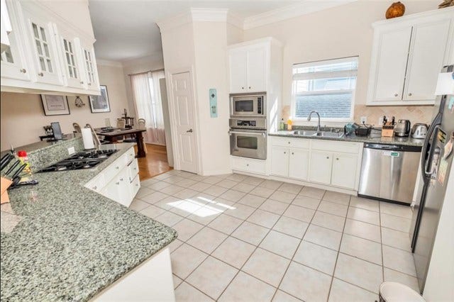 3011 Houston Avenue, #B, Houston, TX 77009 3011 Houston Avenue, #B, Houston, TX 77009