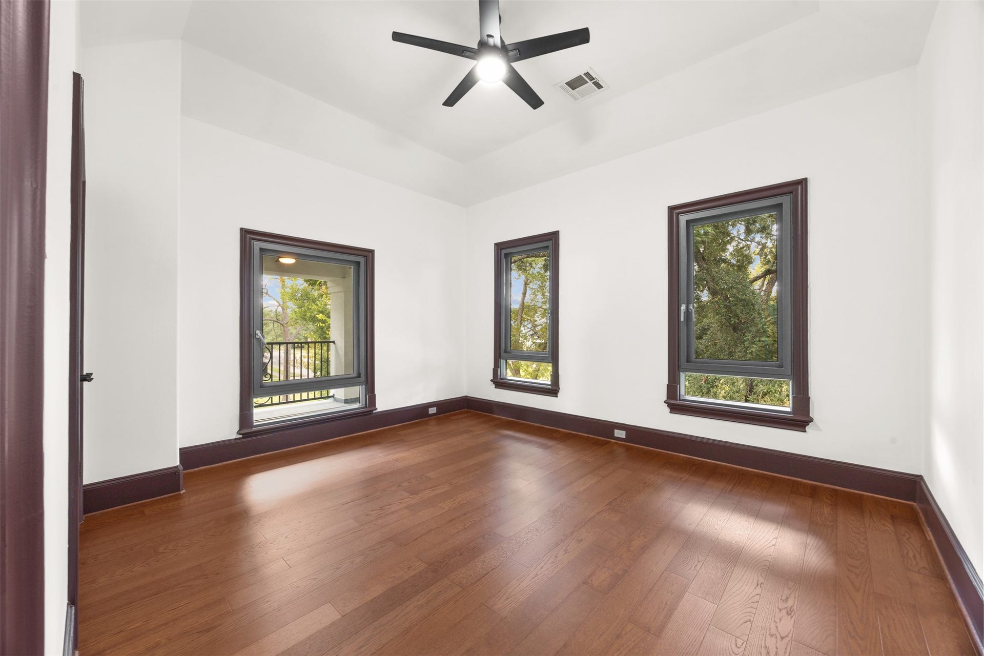 4839 Jason Street, Houston, TX 77096 4839 Jason Street, Houston, TX 77096