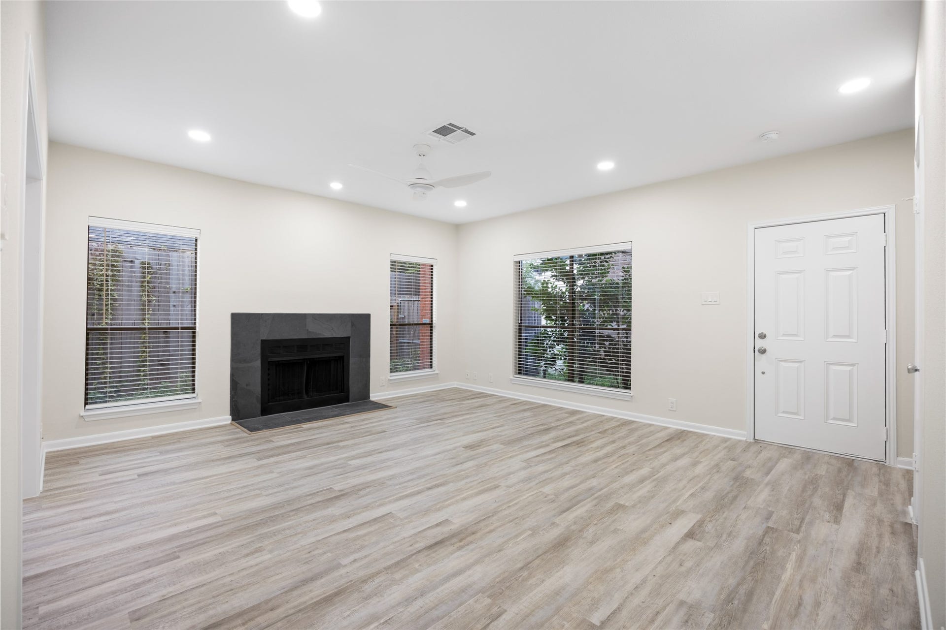2668 Bering Drive, #2668, Houston, TX 77057 2668 Bering Drive, #2668, Houston, TX 77057