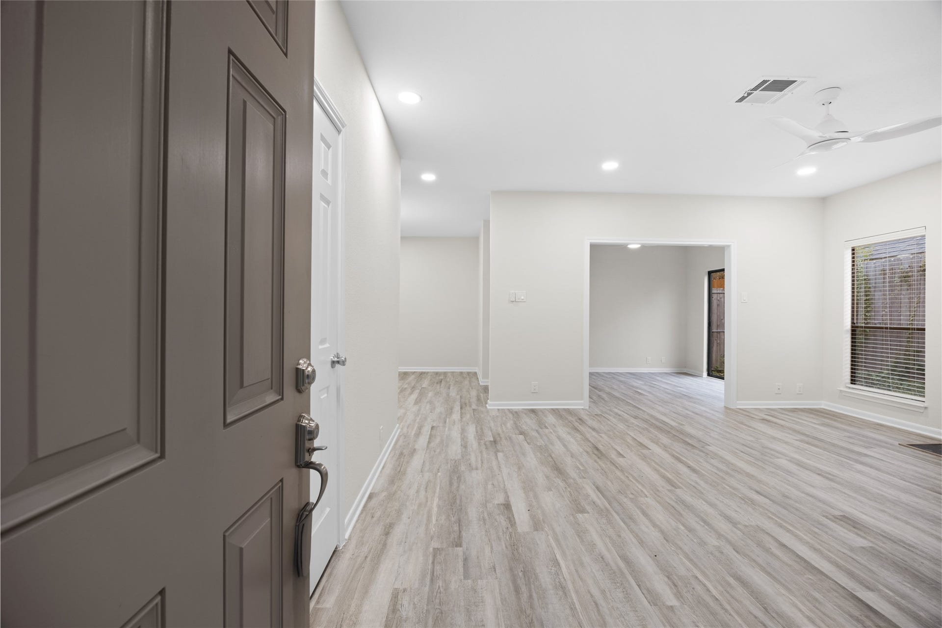 2668 Bering Drive, #2668, Houston, TX 77057 2668 Bering Drive, #2668, Houston, TX 77057