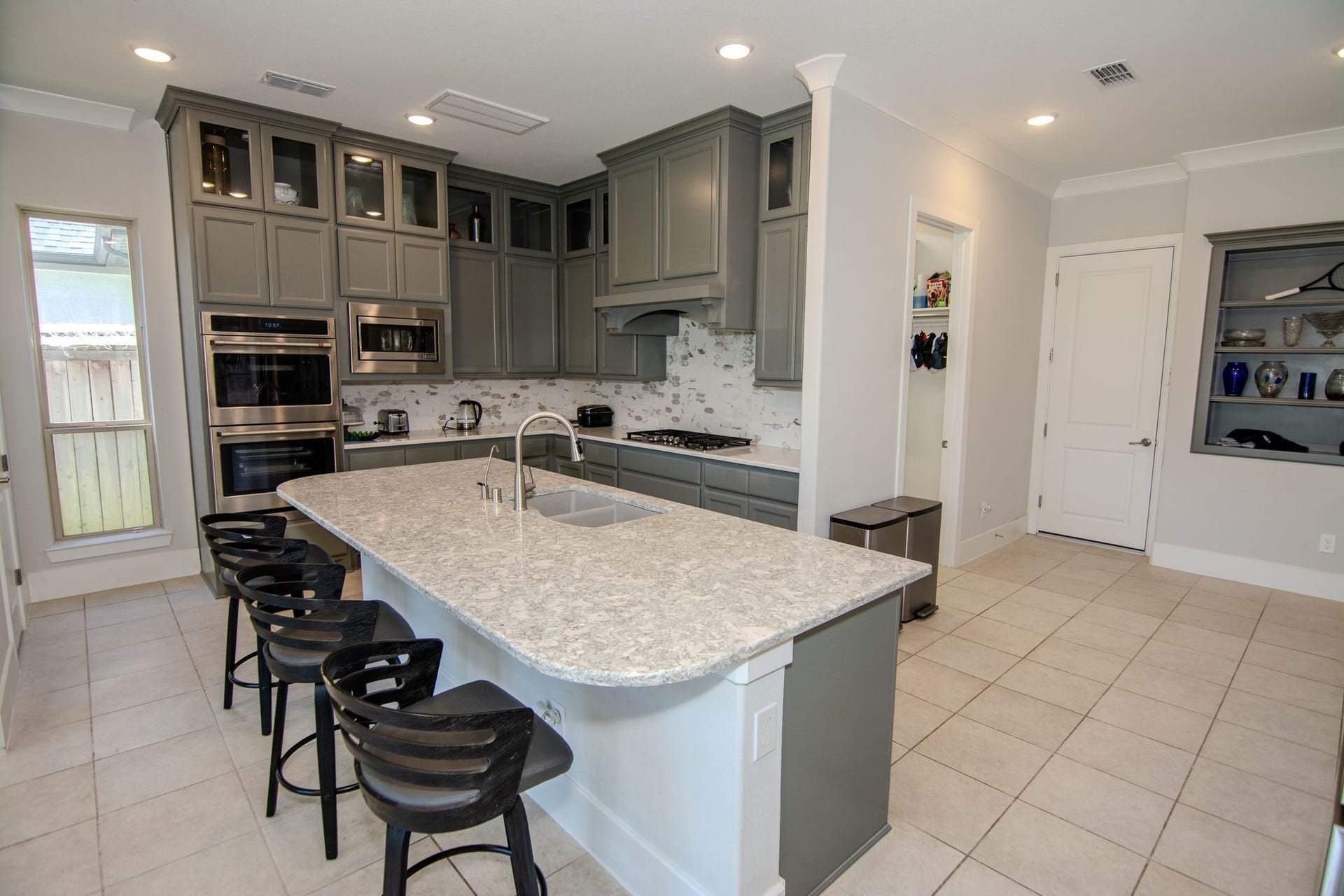 5423 Priamus Drive, Missouri City, TX 77459 5423 Priamus Drive, Missouri City, TX 77459