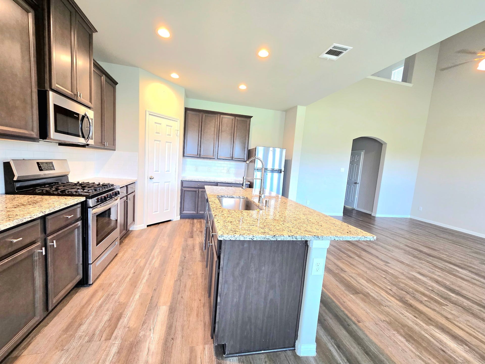 441 Aurora Creek Drive, Katy, TX 77493